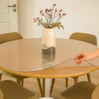 rond-tafelzeil-transparant-2mm-houten-tafel