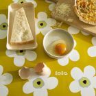 lola-tafelzeil-flower-mustard